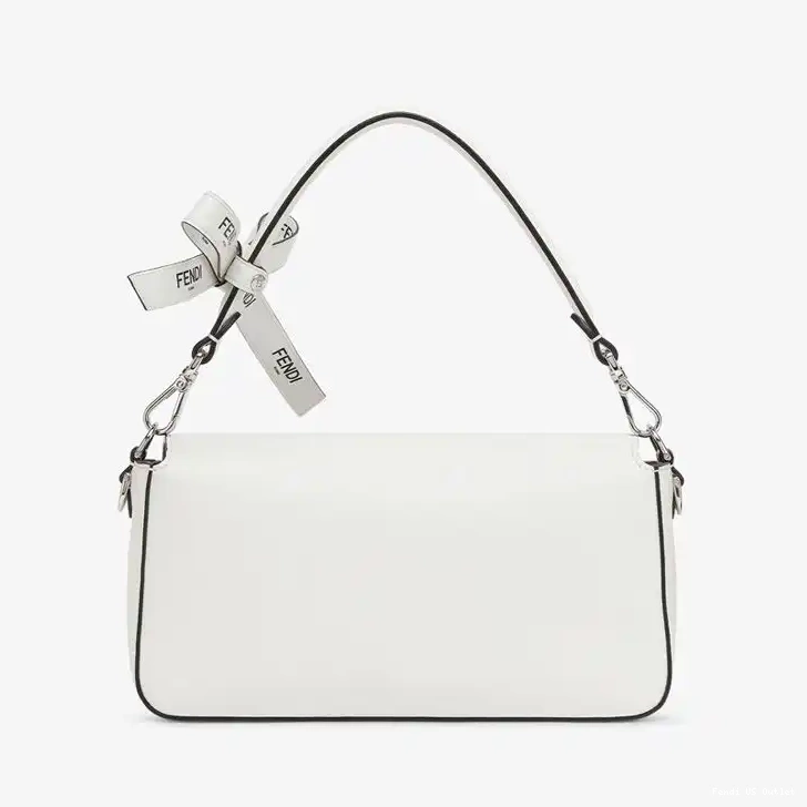 Vintage HOT Motif Baguette Medium Bag In The Fendi White Nappa Baguette Leather 0507